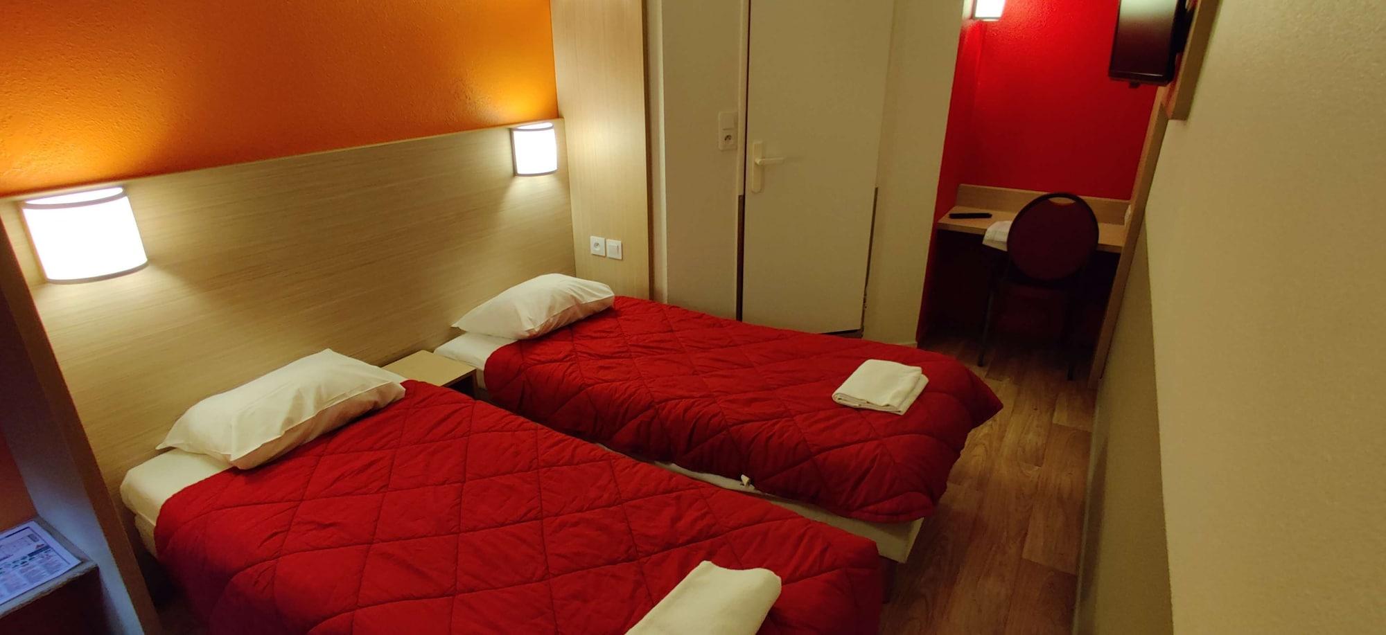 Classic Hotel - Fontenay-Trésigny Zewnętrze zdjęcie