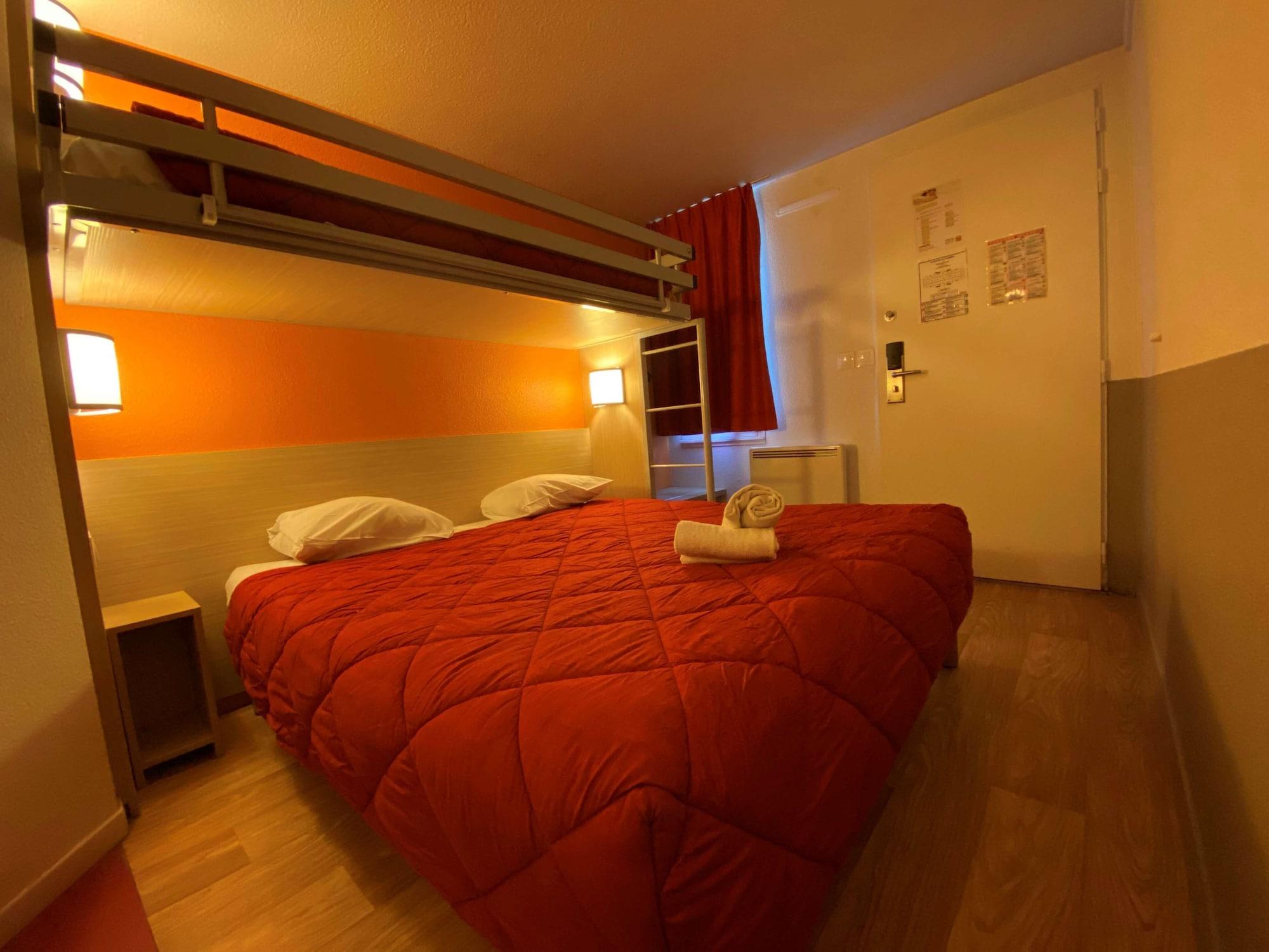 Classic Hotel - Fontenay-Trésigny Zewnętrze zdjęcie