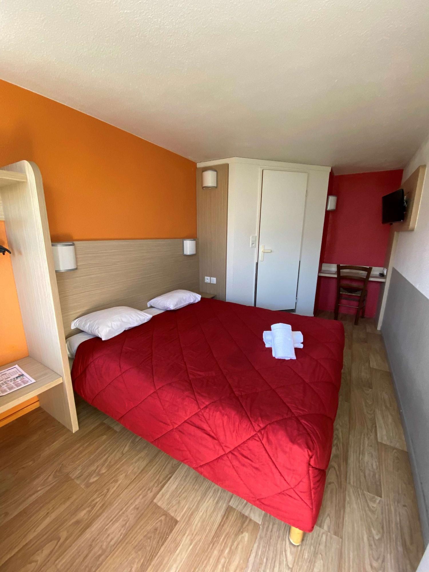 Classic Hotel - Fontenay-Trésigny Zewnętrze zdjęcie