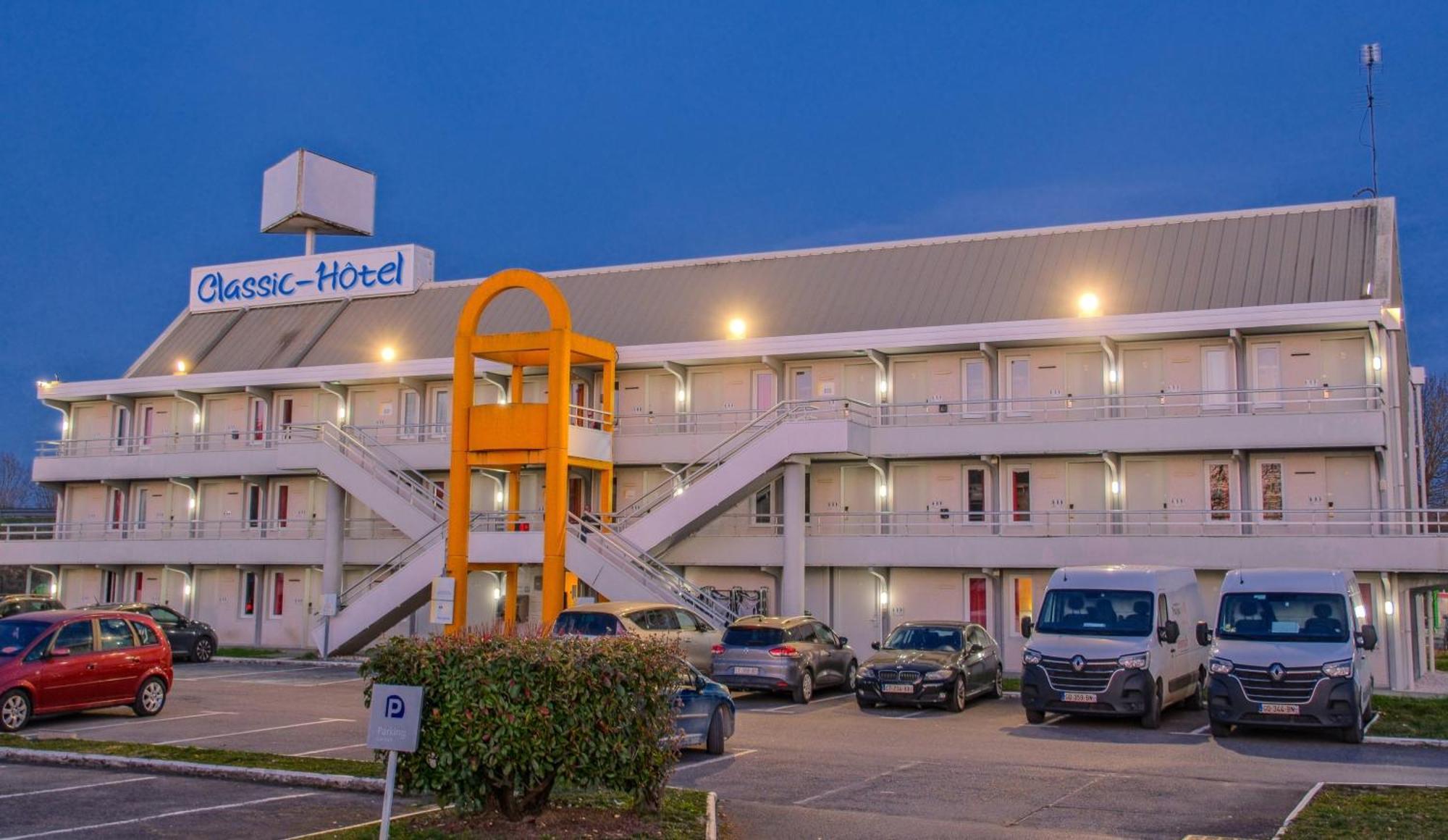Classic Hotel - Fontenay-Trésigny Zewnętrze zdjęcie