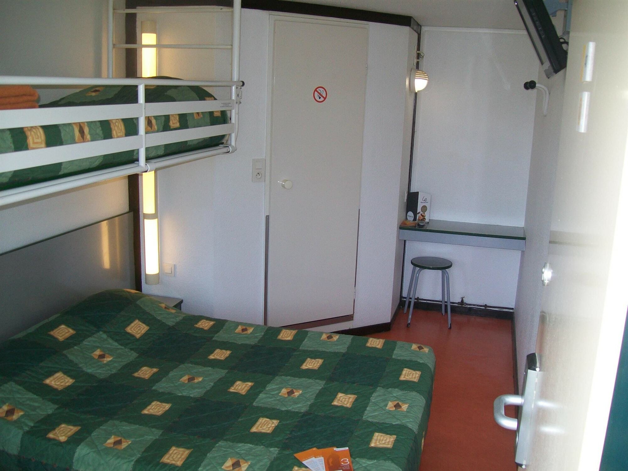 Classic Hotel - Fontenay-Trésigny Zewnętrze zdjęcie